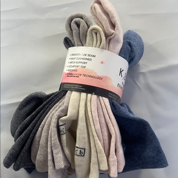 K.Bell Women’s essentials crew socks 5-pack - Picture 3 of 6